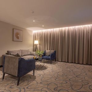 Suite king satu-kamar tidur